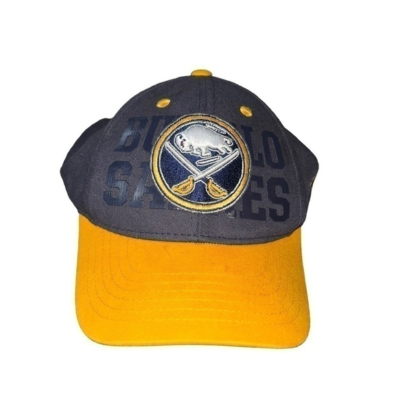BUFFALO Sabres NHL SnapBack - Picture 1 of 7